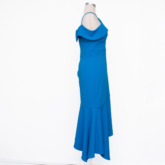 XSCAPE - Halter Neck Scuba Crepe Gown - Picture 3 of 11